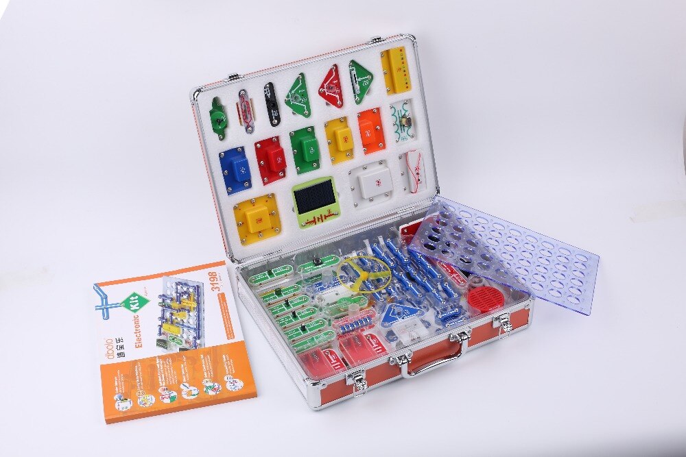 Educational Snapcircuit  Building blocks  Dbolo 3198 Delux Aluminium Case