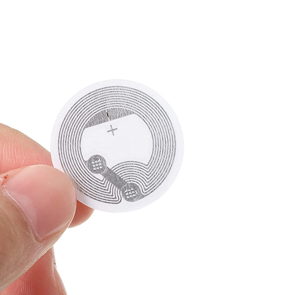 NFC Tag Ntag215 Usable Capacity:504 Bytes Protocol:ISO 14443A Working Frequency:13.56MHz